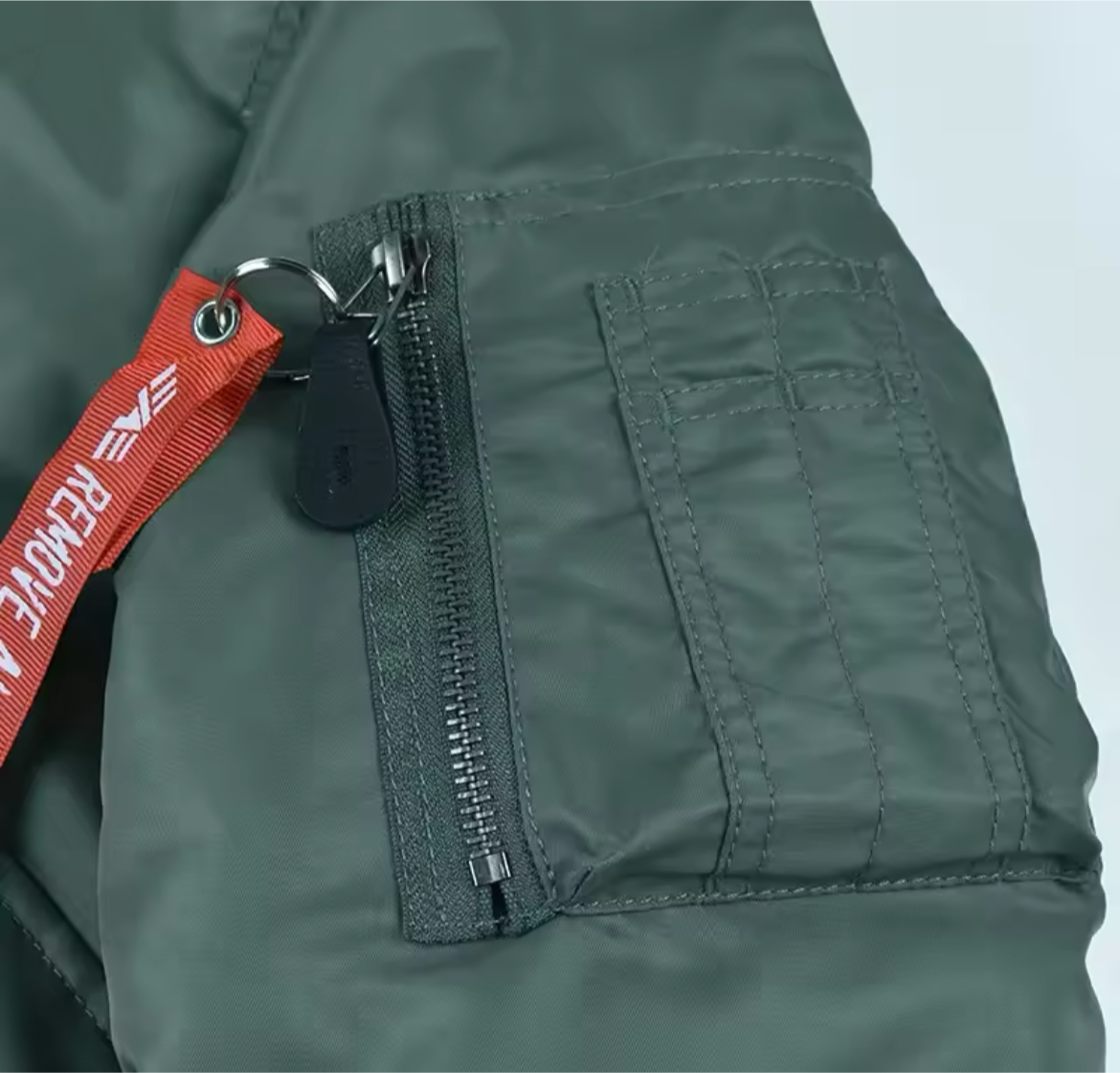 Alpha martin bomberjacked whit removable patch